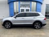 1 placeholder image of  2019 Volkswagen Tiguan SE
