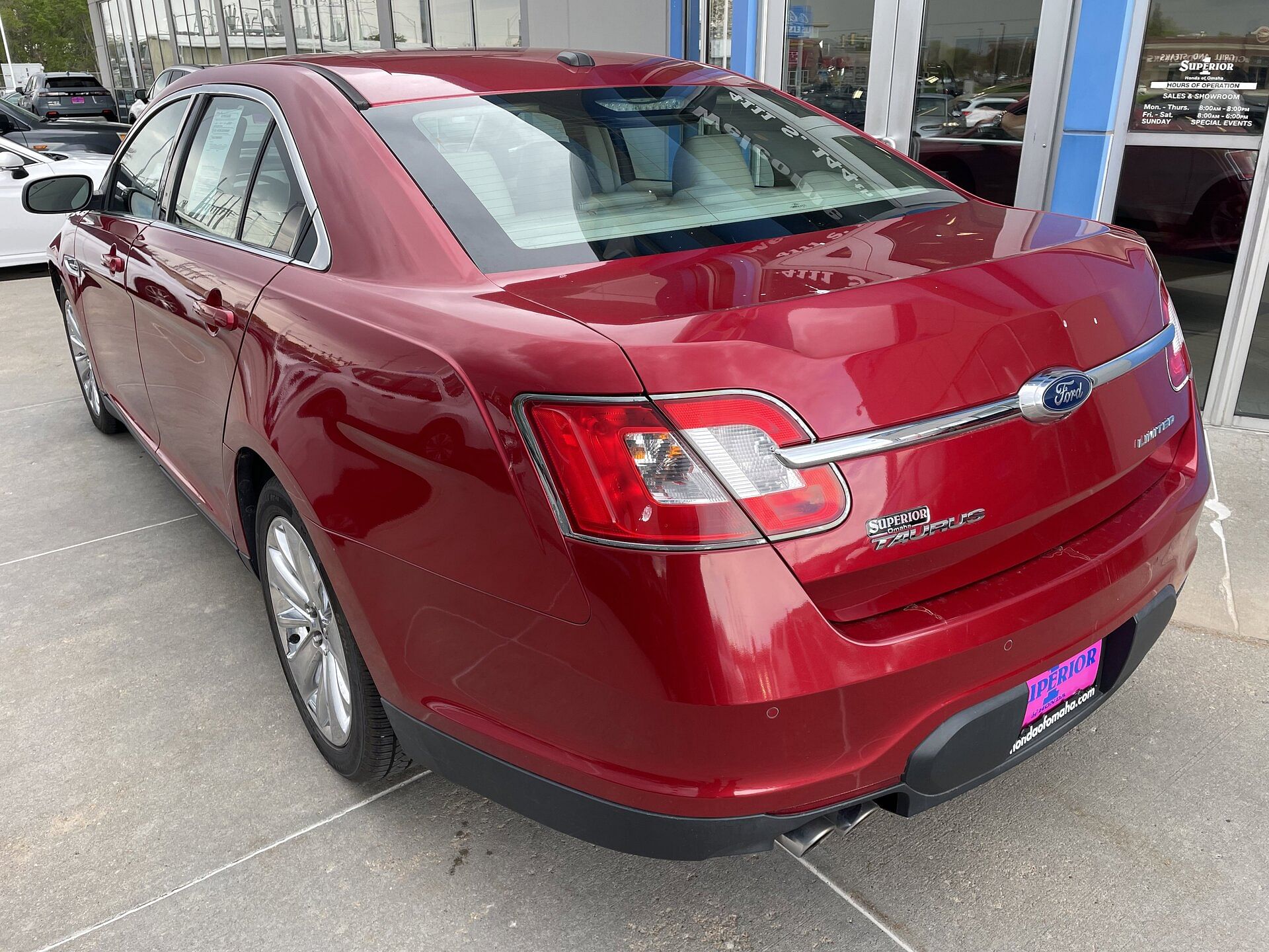 Used 2011 Ford Taurus Limited with VIN 1FAHP2FW8BG174713 for sale in Omaha, NE