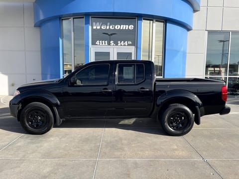 1 image of 2018 Nissan Frontier S