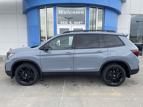 1 image of 2025 Honda Passport Black Edition