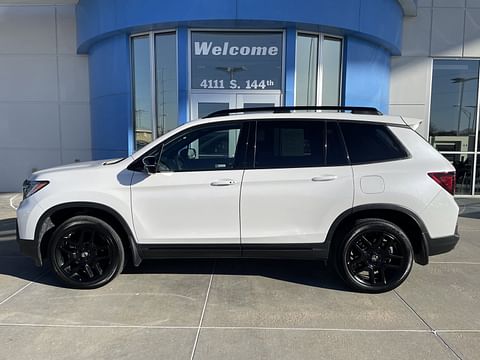 1 image of 2024 Honda Passport Black Edition