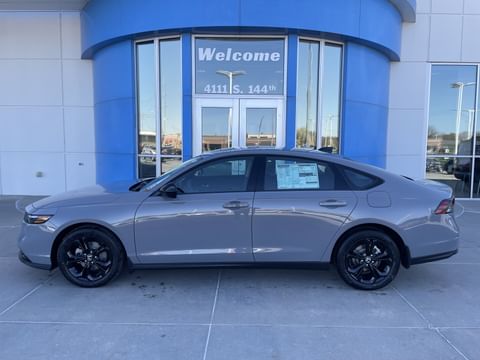 1 image of 2025 Honda Accord Sedan SE