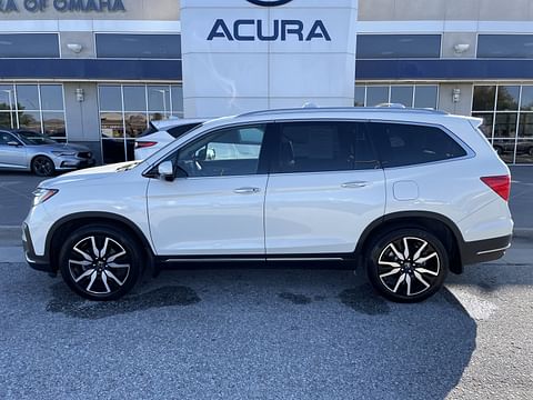 1 image of 2019 Honda Pilot Elite