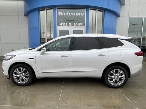 1 image of 2019 Buick Enclave Avenir