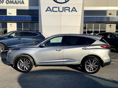 1 image of 2023 Acura RDX w/Technology Package