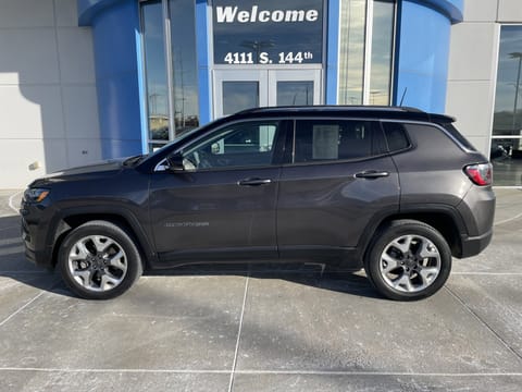1 image of 2022 Jeep Compass Limited
