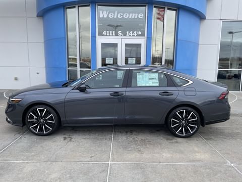 1 image of 2025 Honda Accord Hybrid Touring