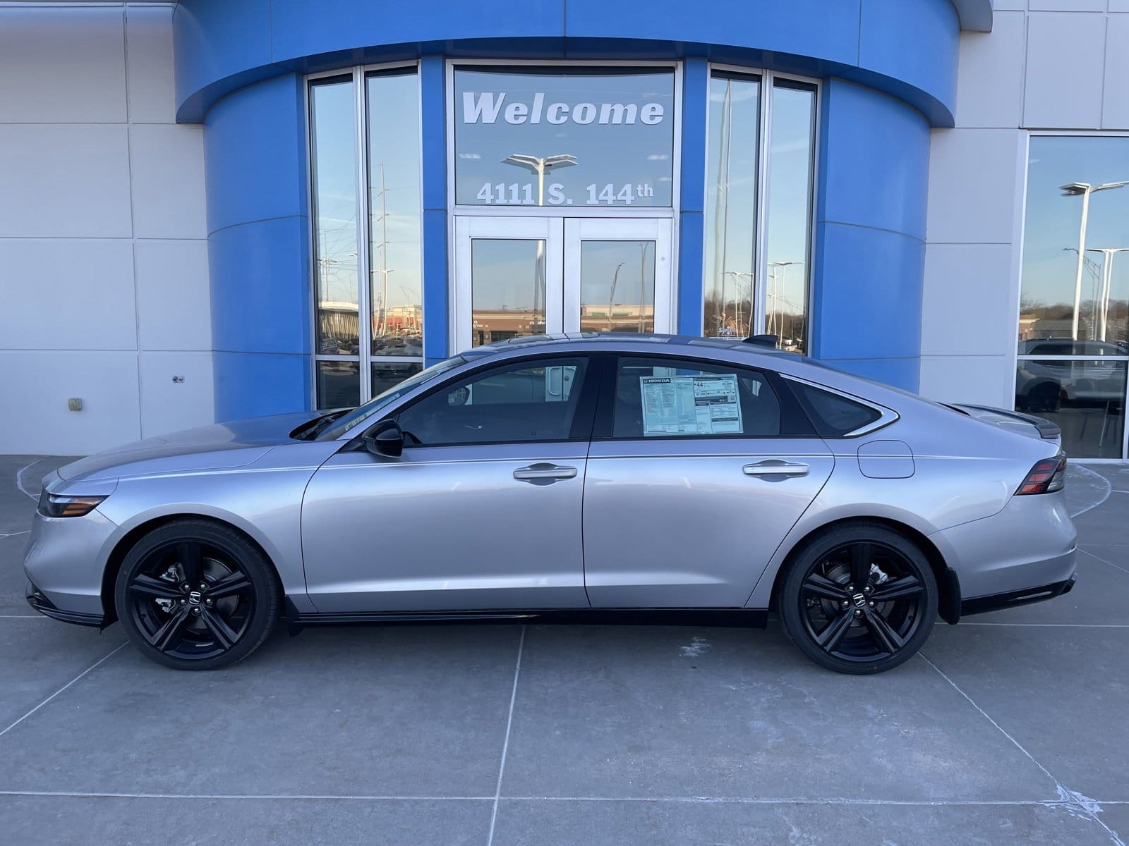 2025 Honda Accord Hybrid Sport-L's photo