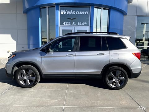 1 image of 2021 Honda Passport Touring