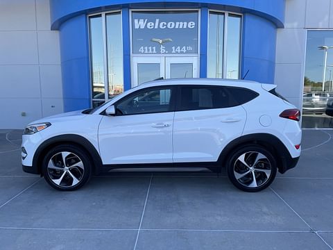 1 image of 2016 Hyundai Tucson Sport