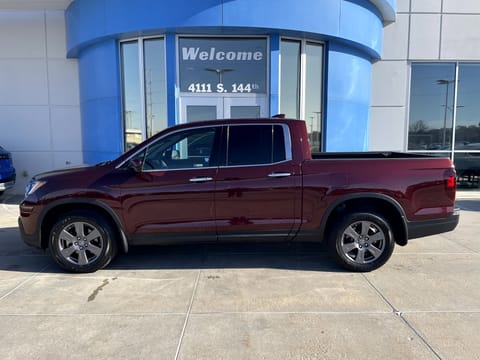 1 image of 2020 Honda Ridgeline RTL-E