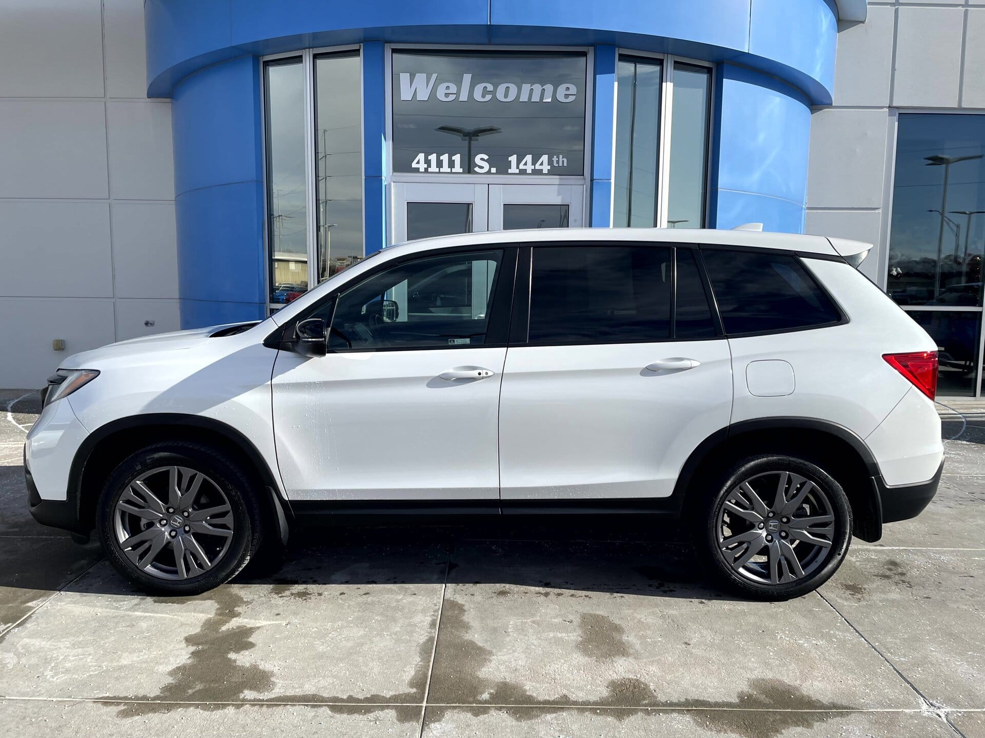 2021 Honda Passport EX-L's photo