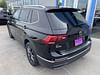 2 thumbnail image of  2022 Volkswagen Tiguan SE