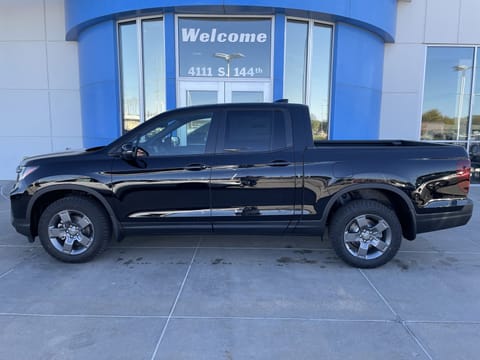 1 image of 2025 Honda Ridgeline TrailSport
