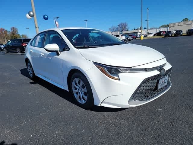 Used 2021 Toyota Corolla LE with VIN 5YFEPMAE5MP180185 for sale in Roanoke, VA