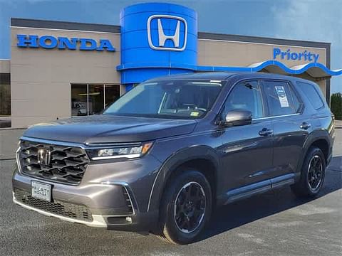 1 image of 2025 Honda Pilot EX-L