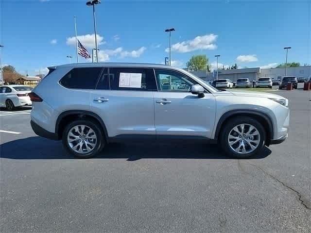 Used 2024 Toyota Grand Highlander Limited with VIN 5TDAAAB53RS024108 for sale in Roanoke, VA