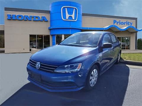 1 image of 2016 Volkswagen Jetta 1.4T S