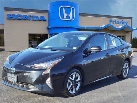 1 image of 2017 Toyota Prius Four Touring