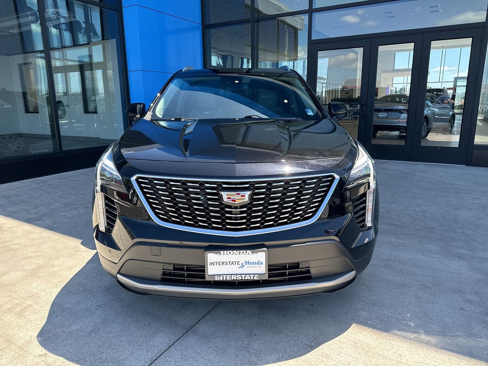 Used 2020 Cadillac XT4 Premium Luxury with VIN 1GYFZDR48LF036429 for sale in Chehalis, WA