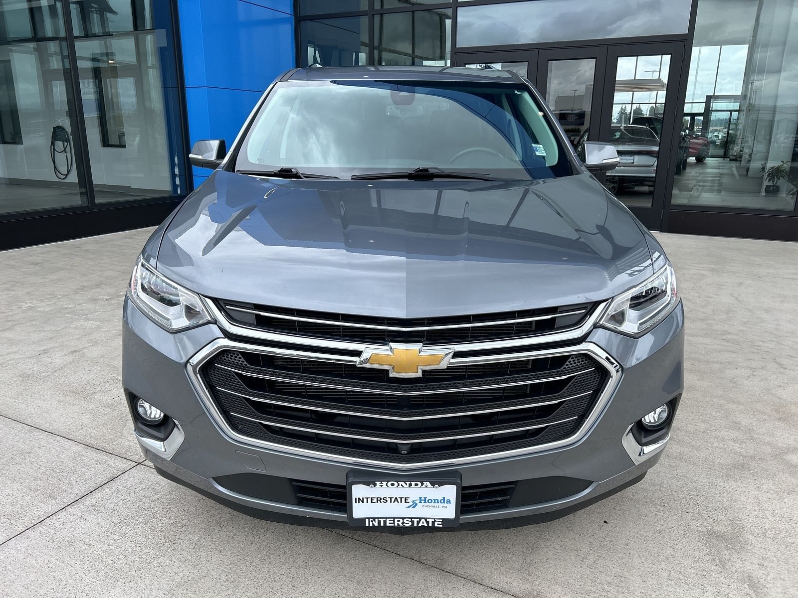 Used 2021 Chevrolet Traverse Premier with VIN 1GNEVKKW4MJ197654 for sale in Chehalis, WA