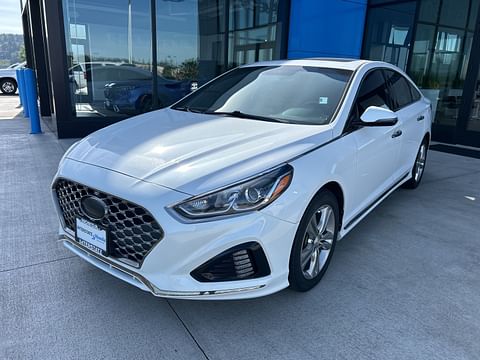 1 image of 2018 Hyundai Sonata Sport