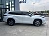 4 thumbnail image of  2023 Toyota Highlander XLE