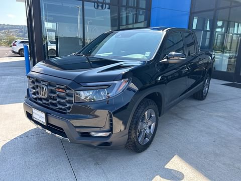 1 image of 2024 Honda Ridgeline TrailSport