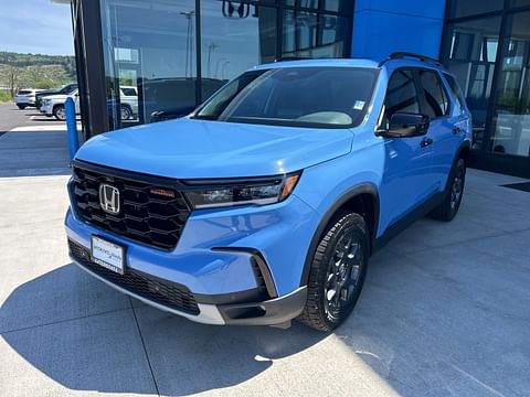 1 image of 2025 Honda Pilot TrailSport