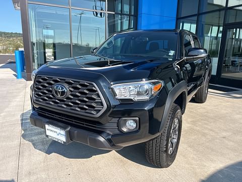 1 image of 2021 Toyota Tacoma TRD Off-Road