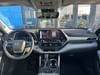 18 thumbnail image of  2023 Toyota Highlander Hybrid Limited