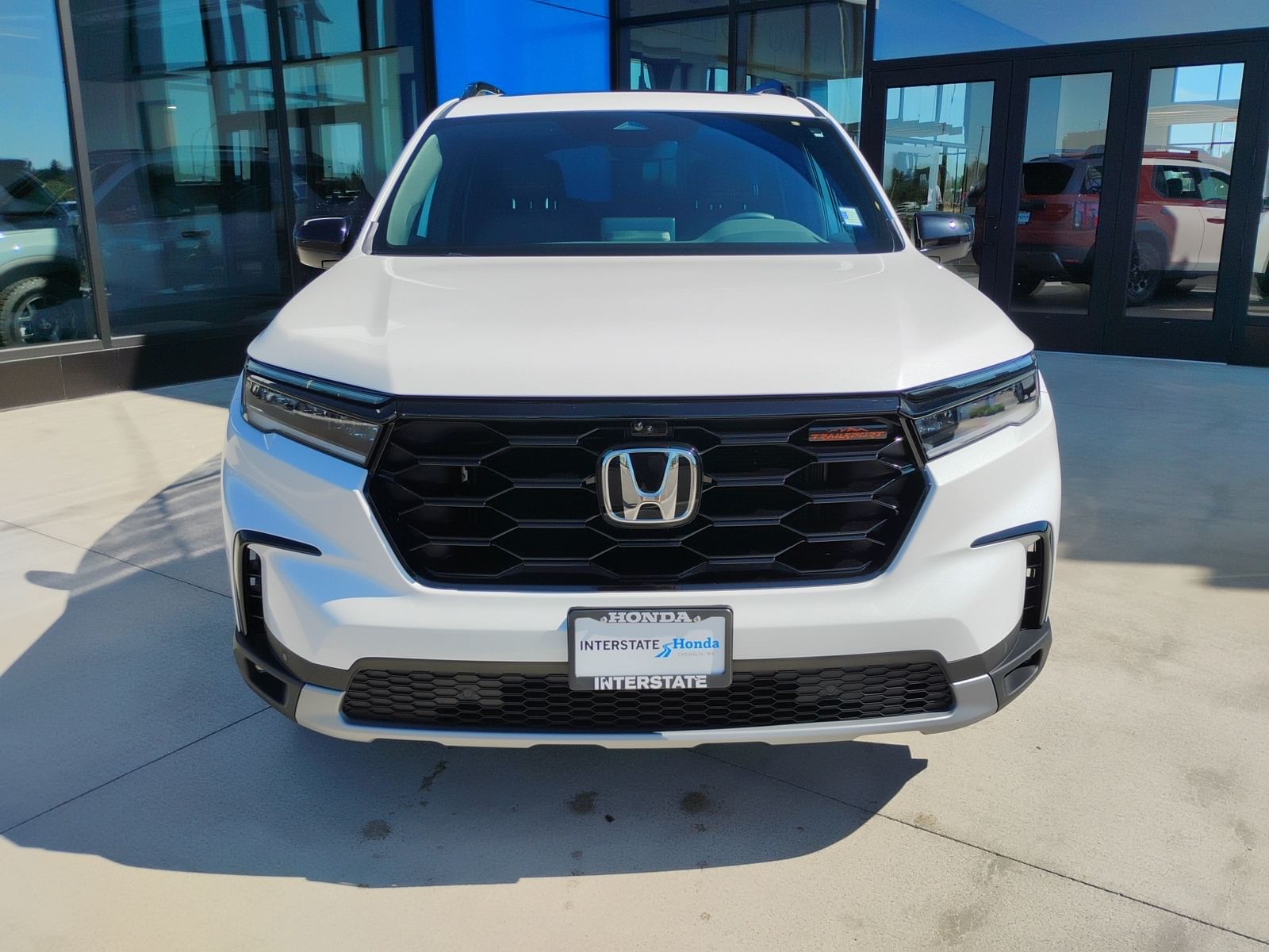 Used 2025 Honda Pilot TrailSport with VIN 5FNYG1H69SB006851 for sale in Chehalis, WA
