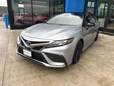 1 image of 2021 Toyota Camry XSE