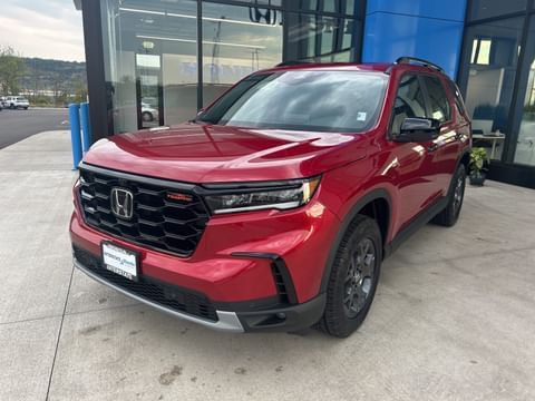 1 image of 2025 Honda Pilot TrailSport