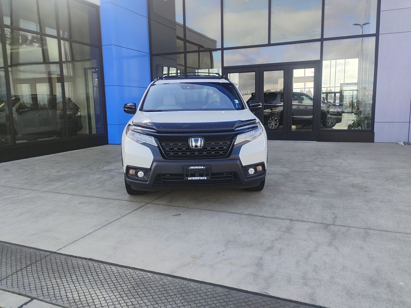 Used 2019 Honda Passport Elite with VIN 5FNYF8H03KB012815 for sale in Chehalis, WA