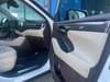 16 thumbnail image of  2021 Toyota Highlander Hybrid Limited