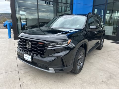 1 image of 2025 Honda Pilot TrailSport
