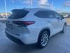 5 thumbnail image of  2021 Toyota Highlander Hybrid Limited