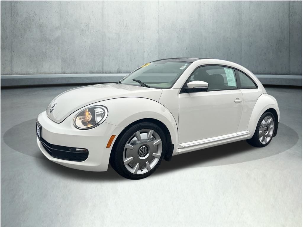 2013 Volkswagen Beetle 2.5L Fender Edition's photo
