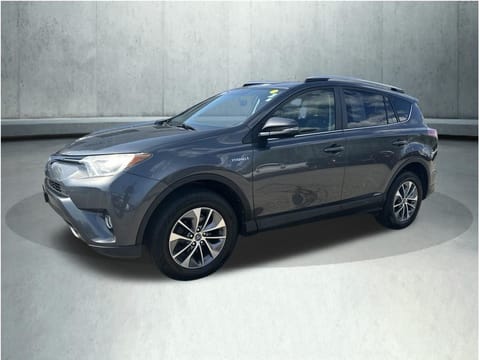 1 image of 2016 Toyota RAV4 Hybrid XLE