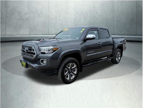 1 image of 2016 Toyota Tacoma Limited