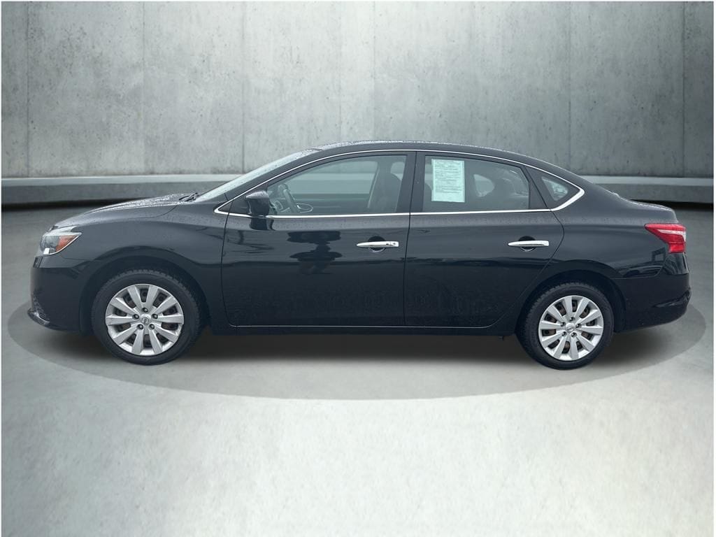 Used 2017 Nissan Sentra SV with VIN 3N1AB7AP1HY390694 for sale in Saco, ME