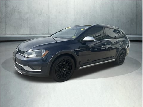 1 image of 2017 Volkswagen Golf Alltrack TSI S