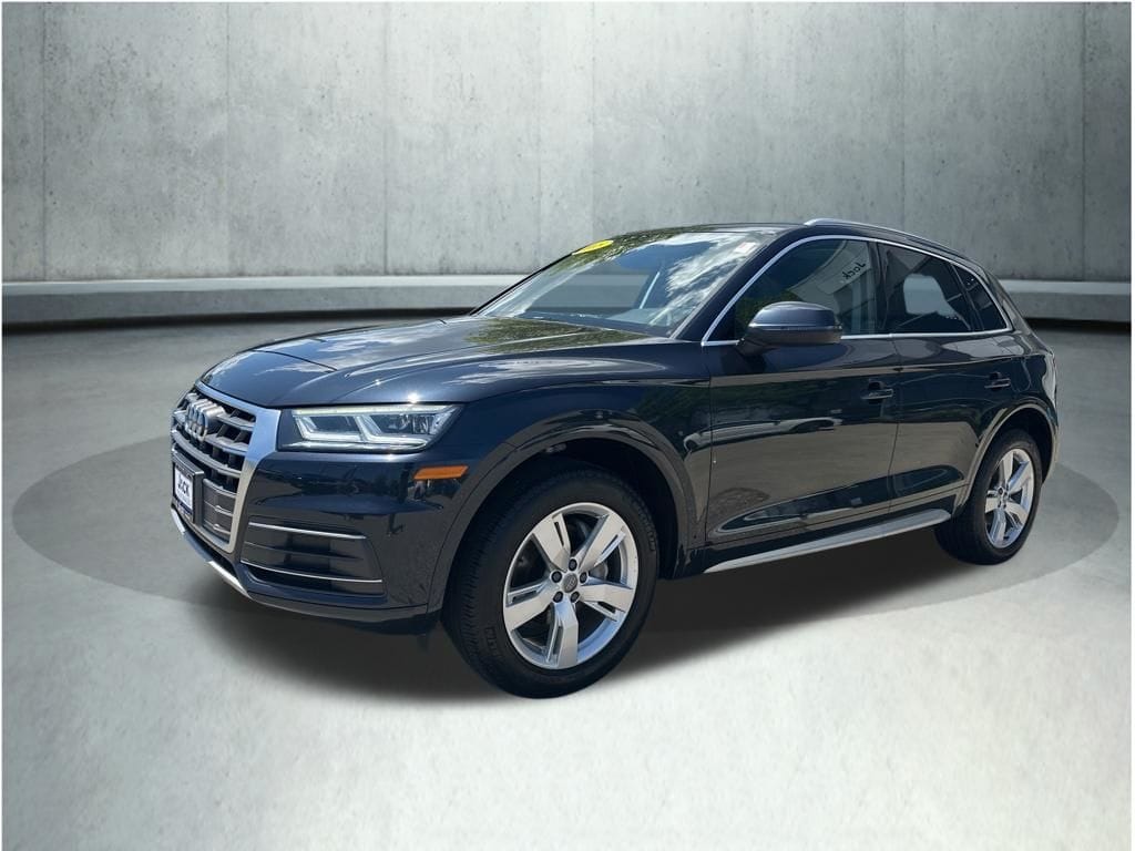 2018 Audi Q5 2.0T quattro S tronic Premium Plus's photo