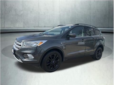1 image of 2018 Ford Escape SE