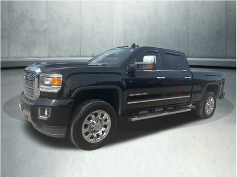 1 image of 2019 GMC Sierra 2500HD Denali