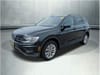 1 thumbnail image of  2019 Volkswagen Tiguan 2.0T SE