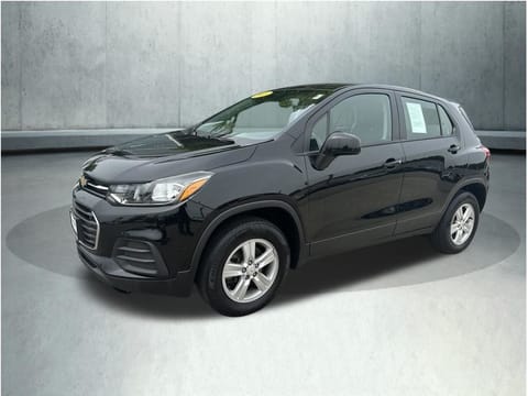 1 image of 2020 Chevrolet Trax LS