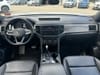 15 thumbnail image of  2020 Volkswagen Atlas Cross Sport 2.0T SE