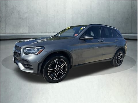 1 image of 2021 Mercedes-Benz GLC GLC 300